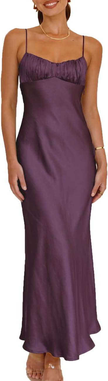 Close-up of open back cut-out detail