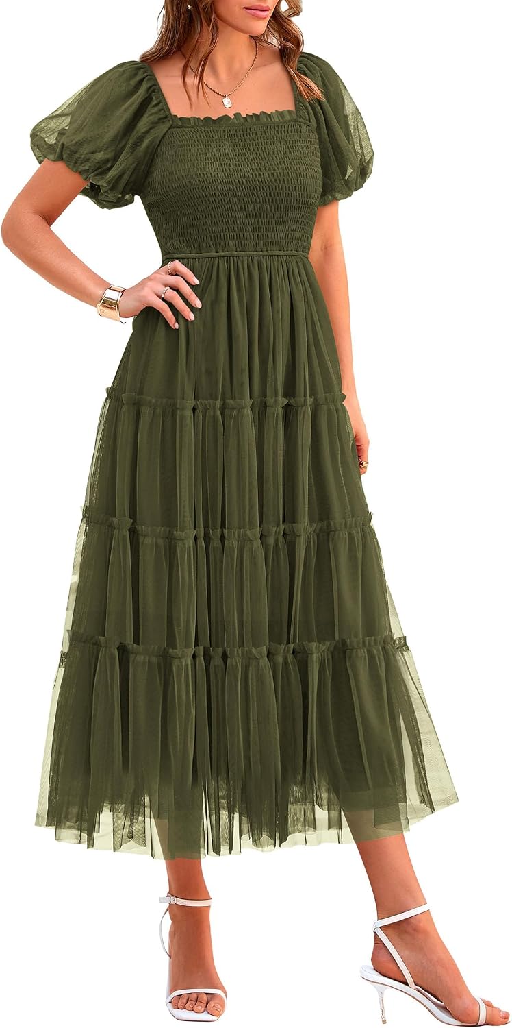 Close-up of sleeve and neckline detail